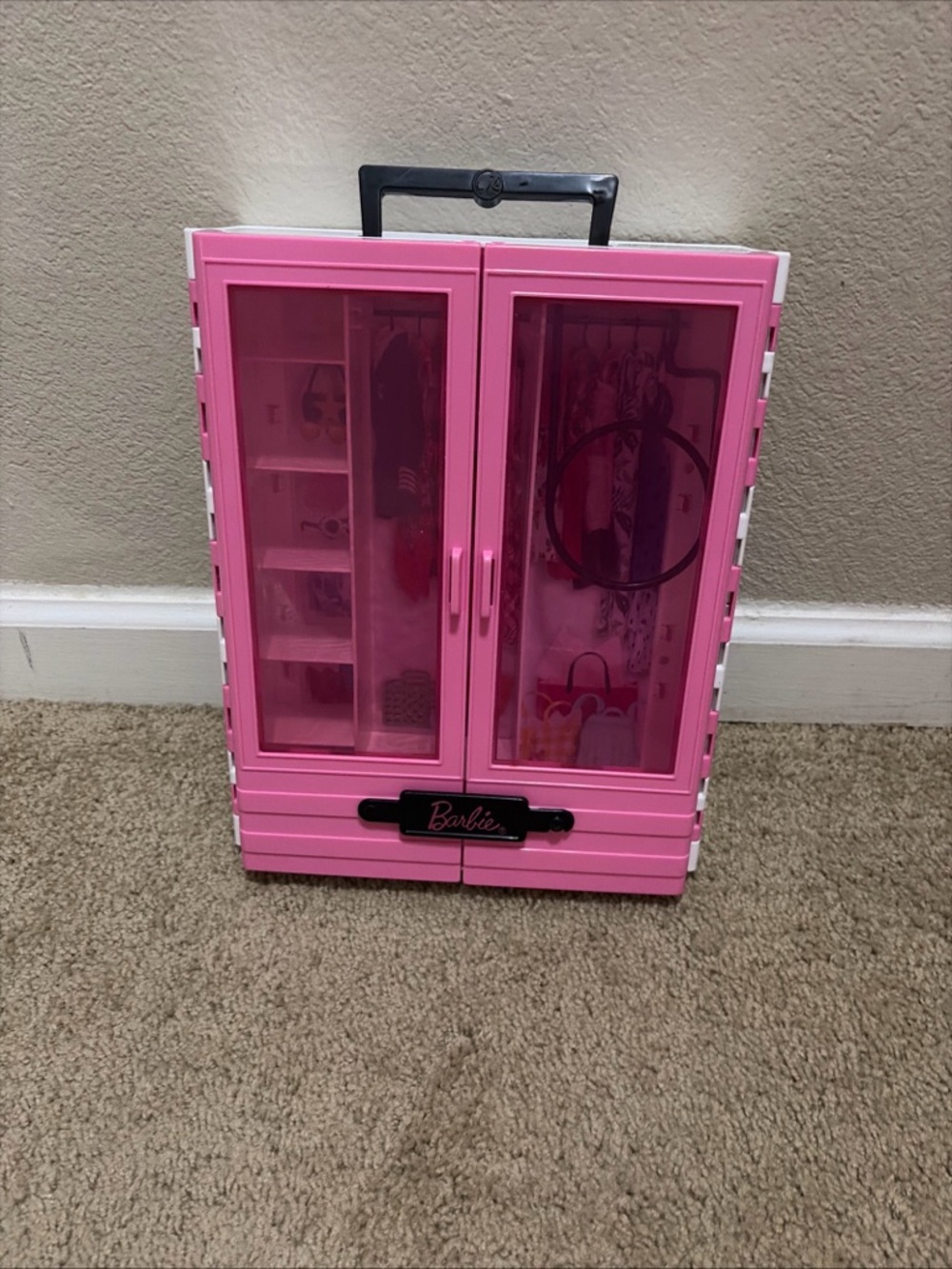 Barbie Hot Pink Portable Doll Wardrobe Organizer